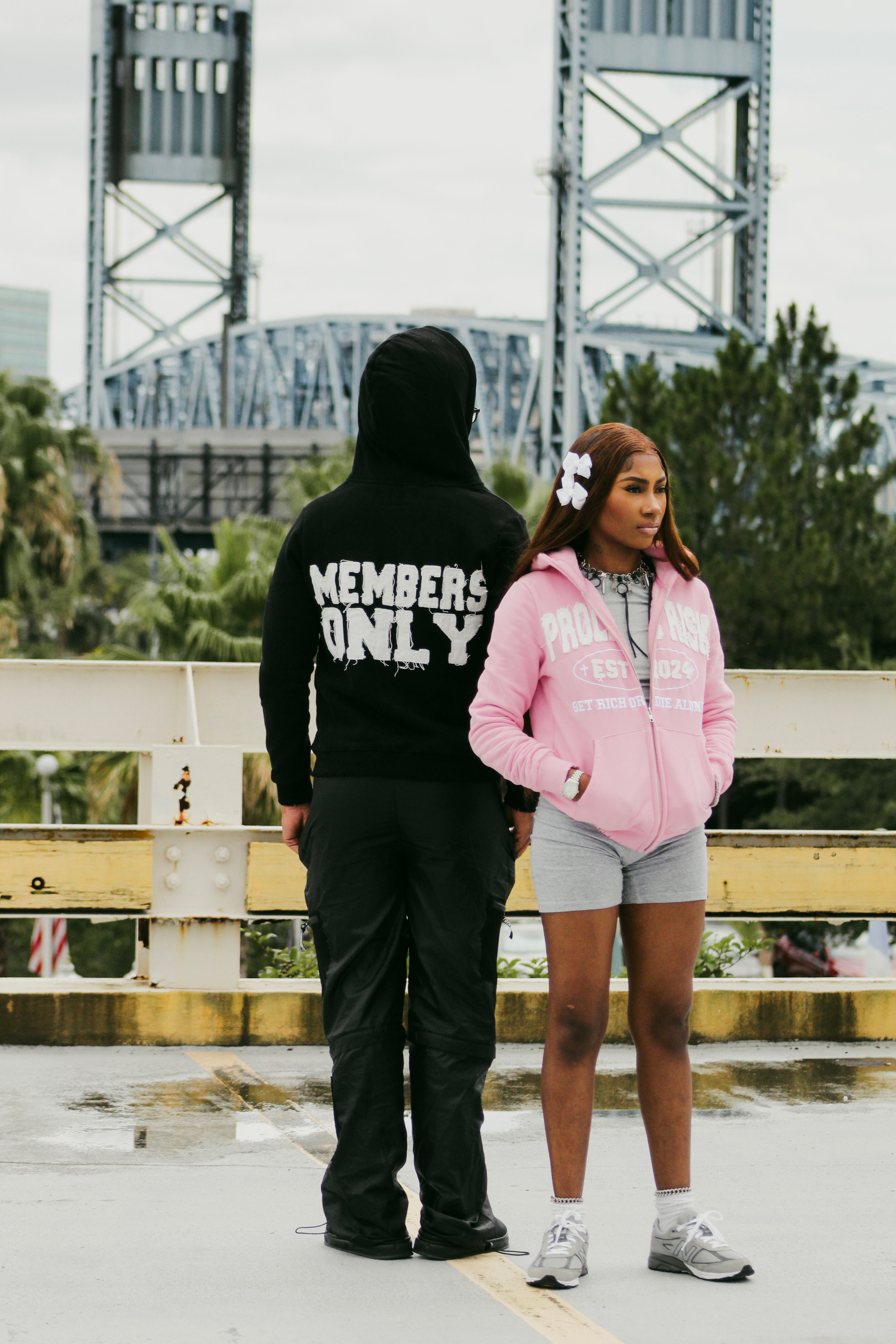 “GRDA” HEAVYWEIGHT ZIP UP.